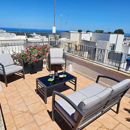 Casa Josephina - Three Level Stone Home With Balcony, 2 Roof Terraces & Sea Views Ostuni Pokój zdjęcie