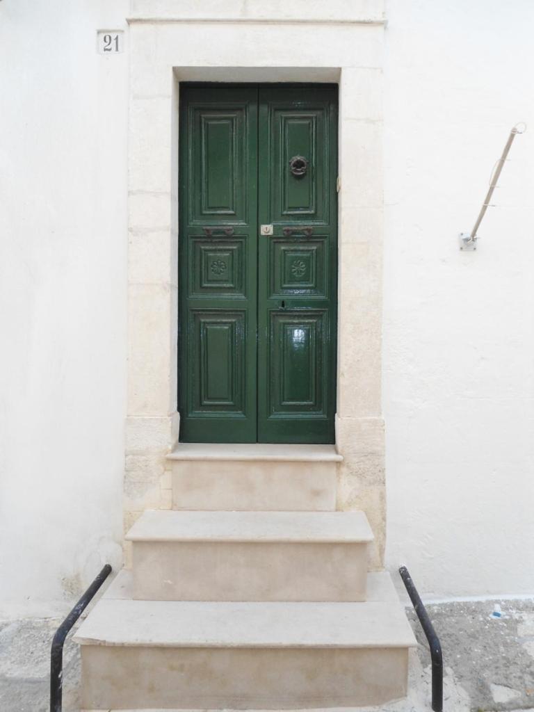 Casa Josephina - Three Level Stone Home With Balcony, 2 Roof Terraces & Sea Views Ostuni Zewnętrze zdjęcie
